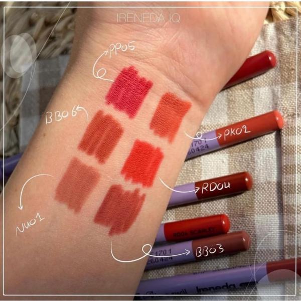 قلم تحديد الشفاه المطفي